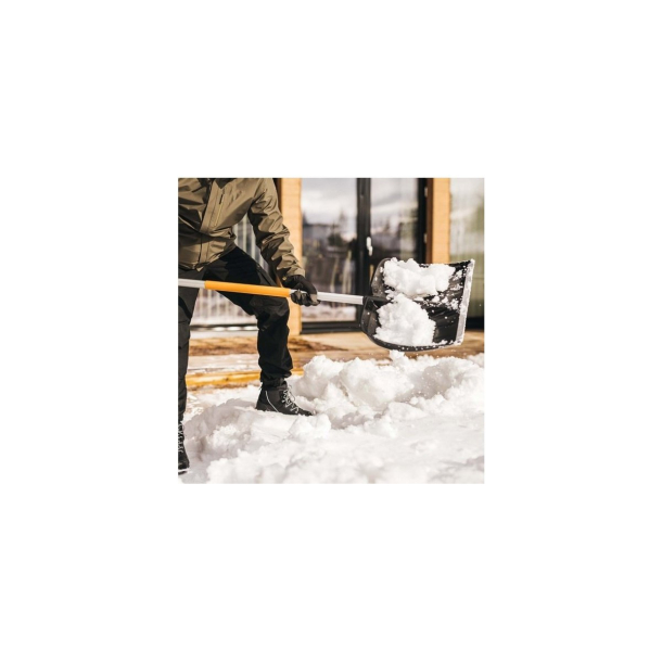 Fiskars sneskraber X-series 53x19x153,5cm